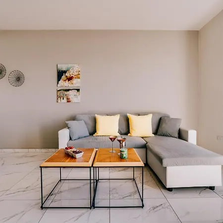 Apartman Lydia - Mythical Sands
